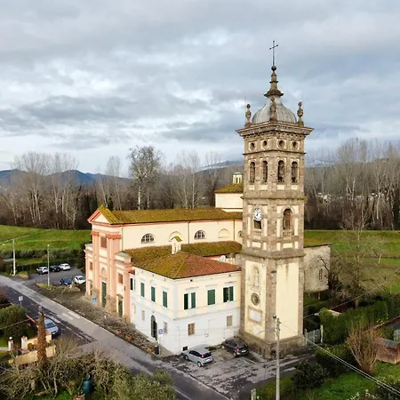 Vakantiehuis Corte Lucchese - In 10 Minuti Lucca